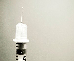 Insulinspritze: Reiche und arme Welt chronisch krank (Foto: Flickr/Brown)