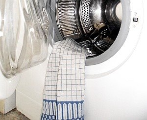 Waschmaschinen setzen Plastikpartikel frei – Verunreinigung mit 2.000 Fasern pro Kleidungsstück und Wäsche