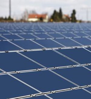 Solarpanels: Deutschland hat Anstoß gegeben (Foto: pixelio.de, berlin-pics)