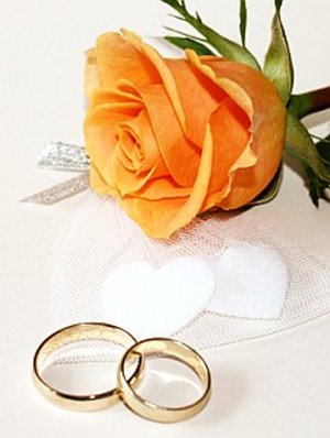 Ohne Trauschein: Scheidung, nicht Ehe ängstigt – Sorge um Beziehungs-Ablaufdatum lässt Paare zurückschrecken