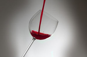 Teurer Wein: Riskante Anlageform, warnen Experten (Foto: pixelio.de/gumhold)