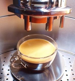 Kaffeemaschine: sprechendes Gerät Ziel der Entwickler (Foto: pixelio.de/pauline)