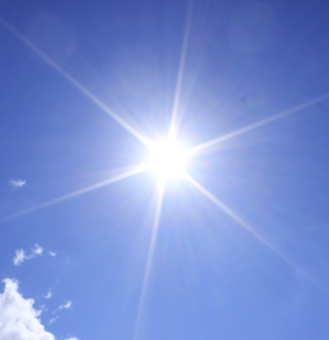 Sonne: bringt Energie für Indien (pixelio.de, Uschi Dreiucker)
