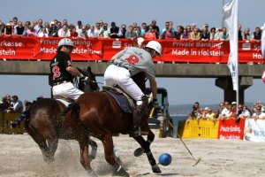 Spannung, Sport und Faszination: Sparkasse Holstein BeachPolo Masters vom 4. bis 6. Mai 2012 in Timmendorfer Strand