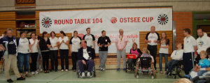 Sportliche Integration von Fußgängern: Vierte Auflage des Round Table 104 Ostseecup Rollstuhlbasketball - Integratives Basketball-Turnier bei dem Fußgänger im Rollstuhl die Perspektive wechseln
