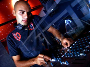 DJ: Club-Betreiber gehen gegen Tarifreform vor (Foto: flickr.com/discomate)