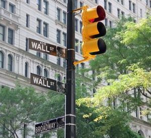 Wall Street: Nasdaq blamiert sich erneut (Foto: pixelio.de, Andrea Damm)