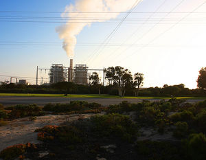 Kraftwerk: der Klimawandel als heißes Thema (Foto: flickr/Rennet Stowe)