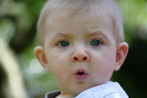 Clever: Babys urteilen bei Zoff binnen Sekunden – Studie mit streitenden Erwachsenen zeigt schlaue, adaptive Reaktionen