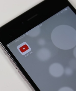 YouTube: Katz-und-Maus-Spiel mit Extremismus – Videoportal verschärft nach Boykott von Unternehmen die Kontrollen